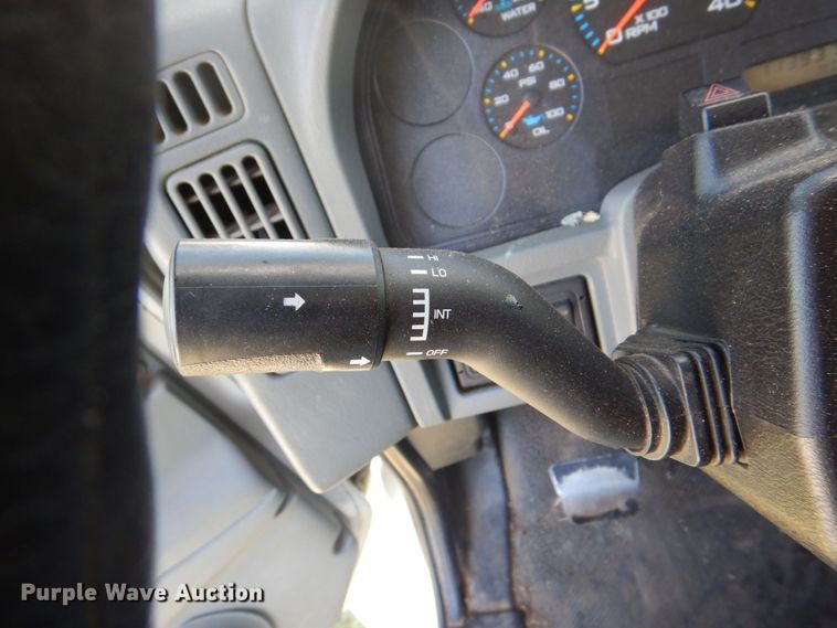 image for item DS8107 2007 International 4300 SBA  forestry bucket truck