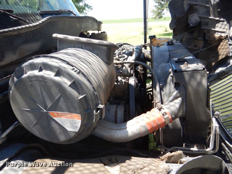 image for item DS8107 2007 International 4300 SBA  forestry bucket truck