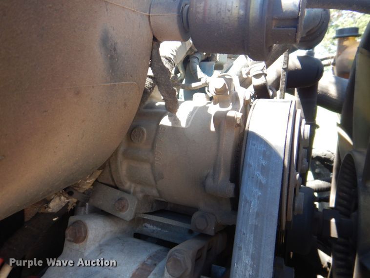 image for item DS8107 2007 International 4300 SBA  forestry bucket truck