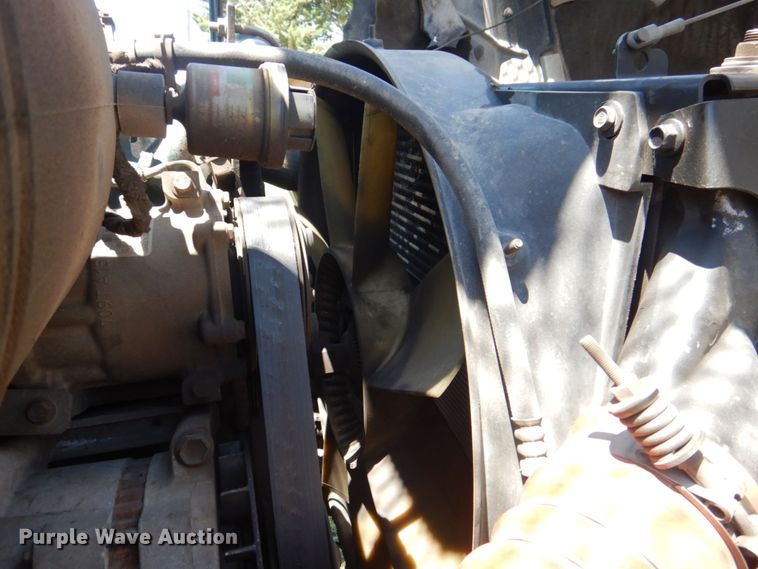 image for item DS8107 2007 International 4300 SBA  forestry bucket truck