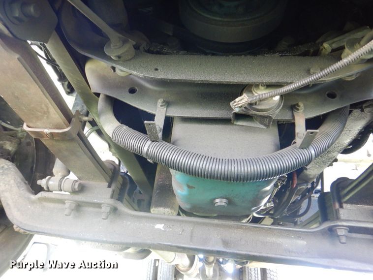 image for item DS8107 2007 International 4300 SBA  forestry bucket truck