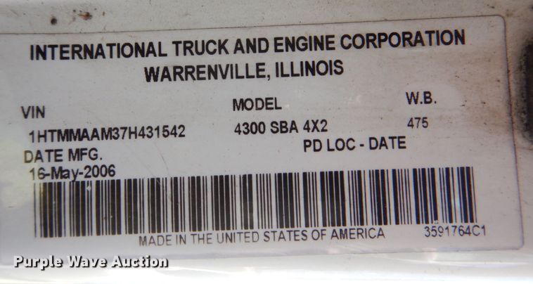image for item DS8107 2007 International 4300 SBA  forestry bucket truck