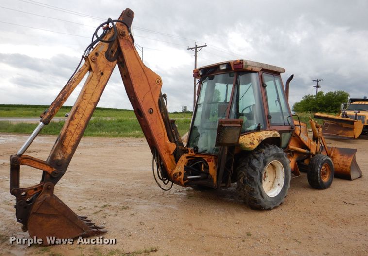 image for item DS8112 1988 Case 580K  backhoe