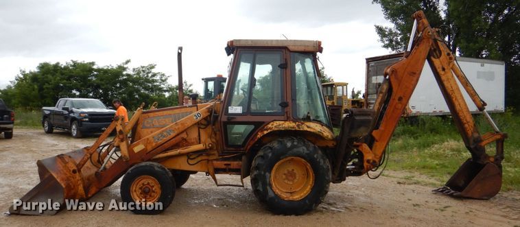 image for item DS8112 1988 Case 580K  backhoe