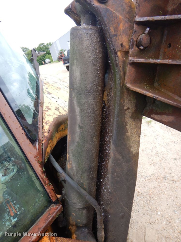 image for item DS8112 1988 Case 580K  backhoe