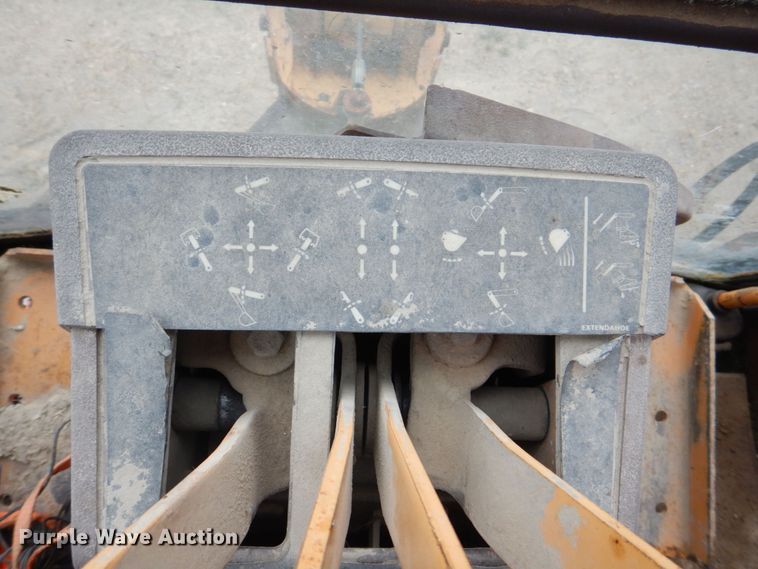 image for item DS8112 1988 Case 580K  backhoe