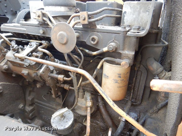 image for item DS8112 1988 Case 580K  backhoe