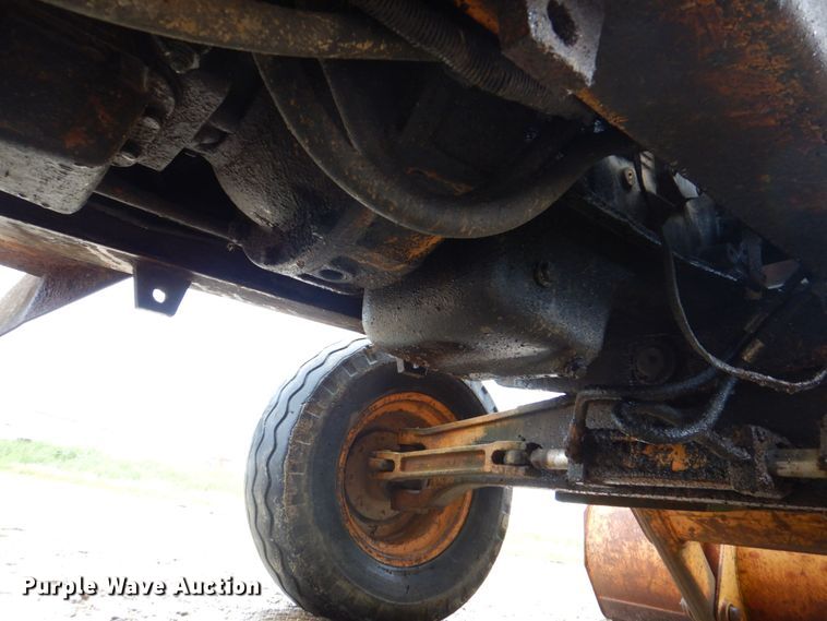 image for item DS8112 1988 Case 580K  backhoe