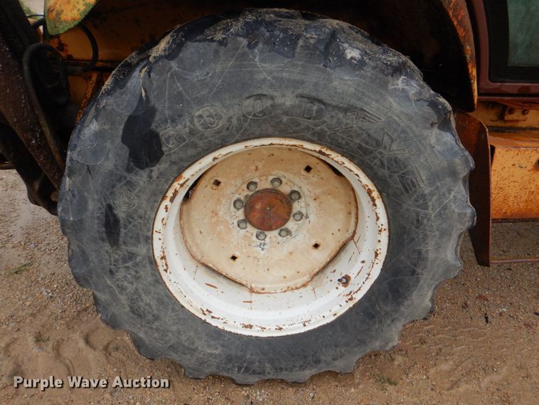 image for item DS8112 1988 Case 580K  backhoe