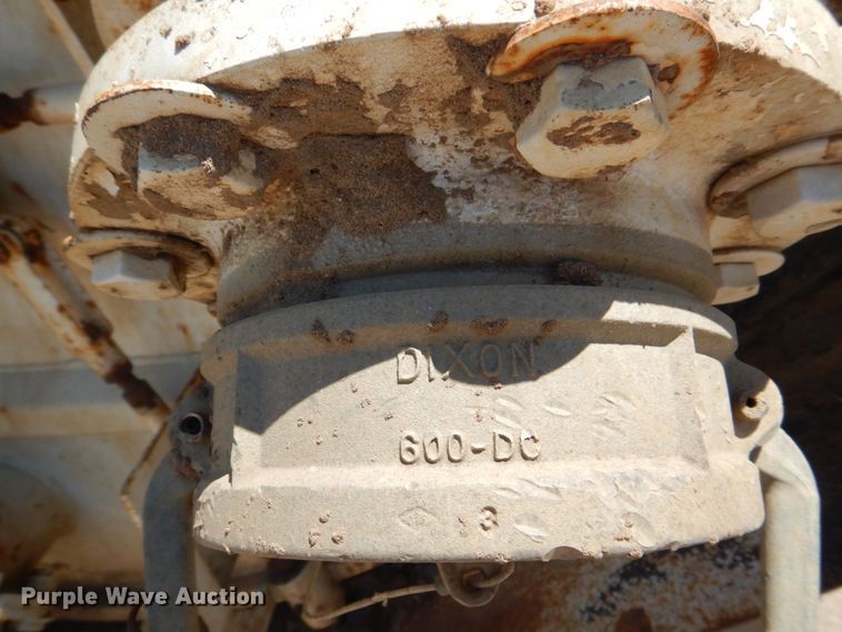 image for item DS8114 2003 Sterling LT9500  vacuum truck