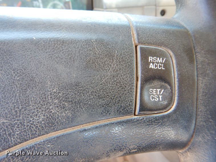 image for item DS8114 2003 Sterling LT9500  vacuum truck