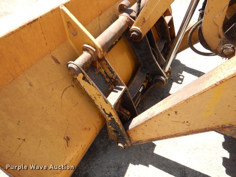 image for item DS8115 1998 John Deere 410E  backhoe