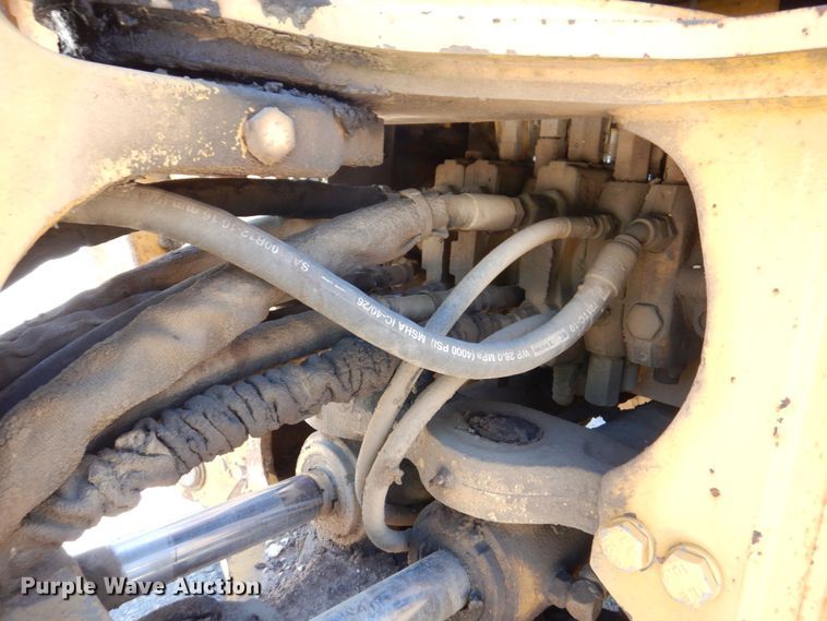 image for item DS8115 1998 John Deere 410E  backhoe