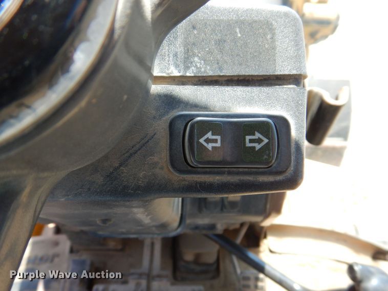 image for item DS8115 1998 John Deere 410E  backhoe