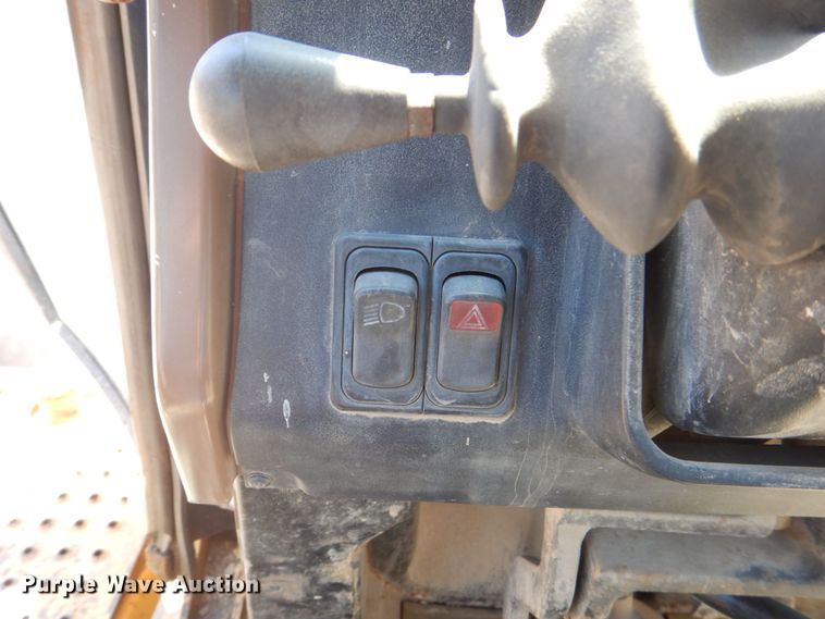 image for item DS8115 1998 John Deere 410E  backhoe