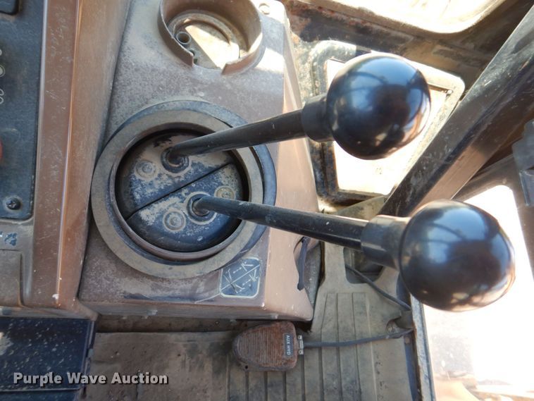 image for item DS8115 1998 John Deere 410E  backhoe