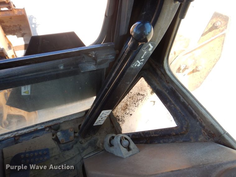 image for item DS8115 1998 John Deere 410E  backhoe