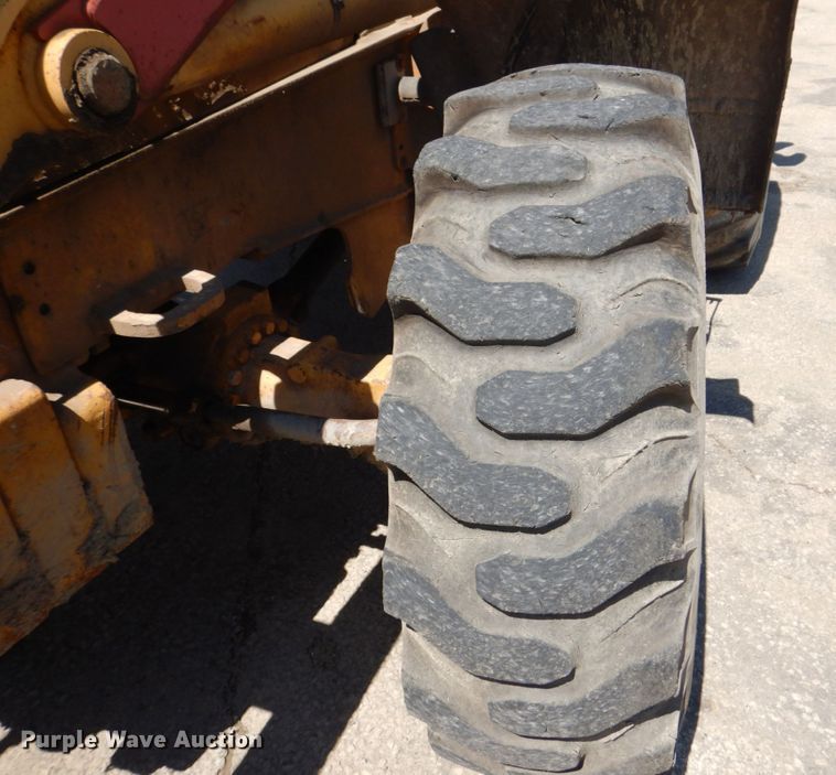 image for item DS8115 1998 John Deere 410E  backhoe