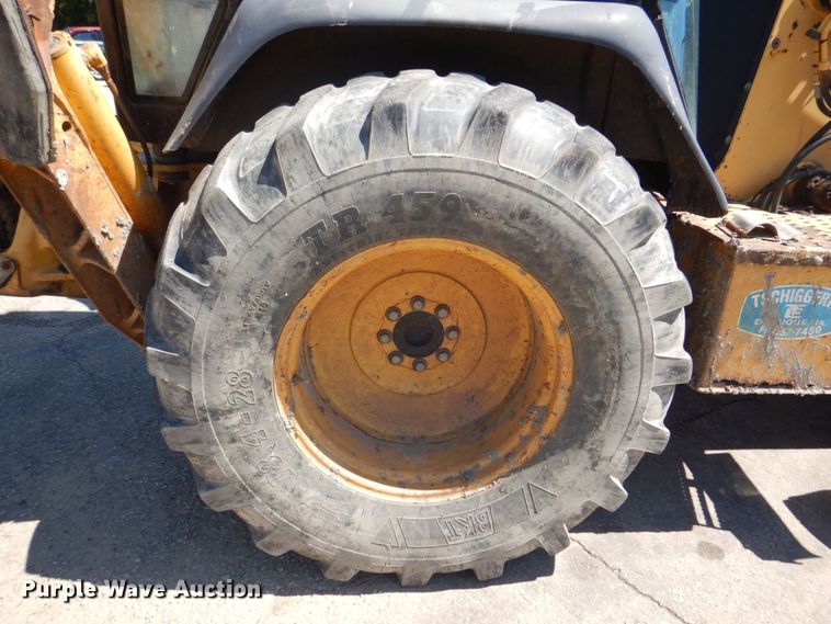 image for item DS8115 1998 John Deere 410E  backhoe