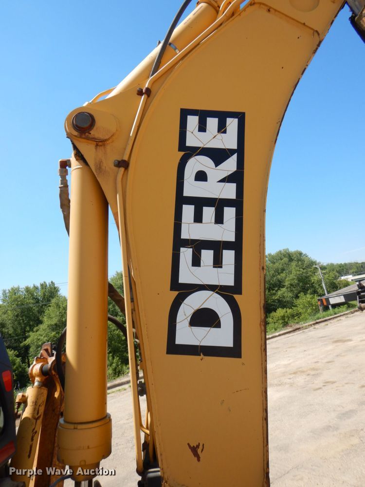 image for item DS8115 1998 John Deere 410E  backhoe
