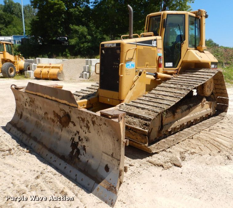 image for item DS8120 2005 Caterpillar D6N LGP  dozer