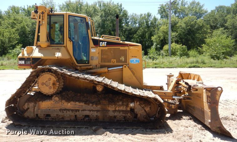 image for item DS8120 2005 Caterpillar D6N LGP  dozer