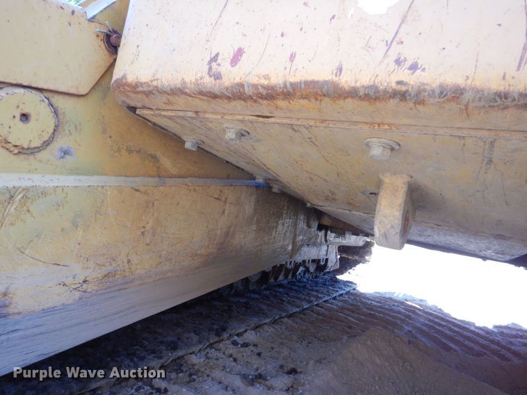 image for item DS8120 2005 Caterpillar D6N LGP  dozer