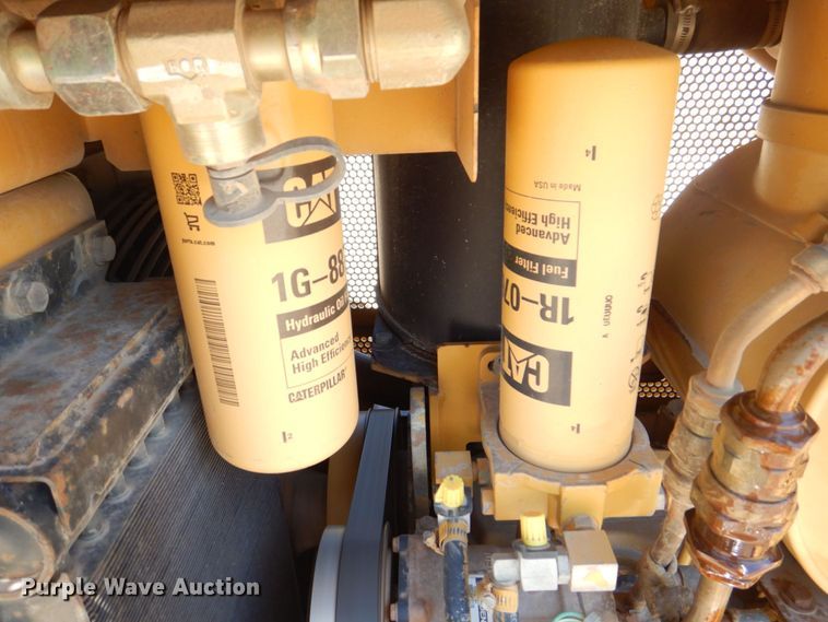 image for item DS8120 2005 Caterpillar D6N LGP  dozer