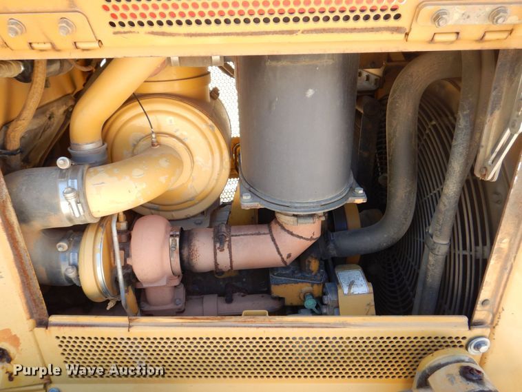 image for item DS8120 2005 Caterpillar D6N LGP  dozer