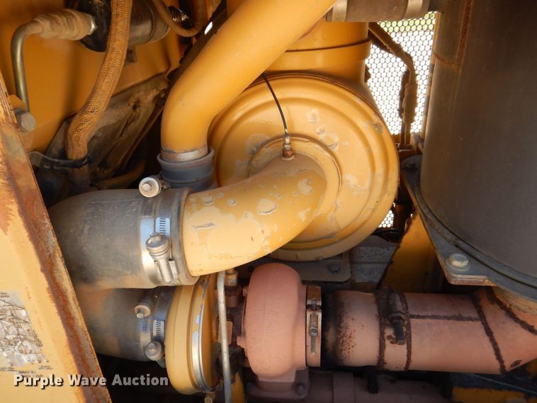 image for item DS8120 2005 Caterpillar D6N LGP  dozer