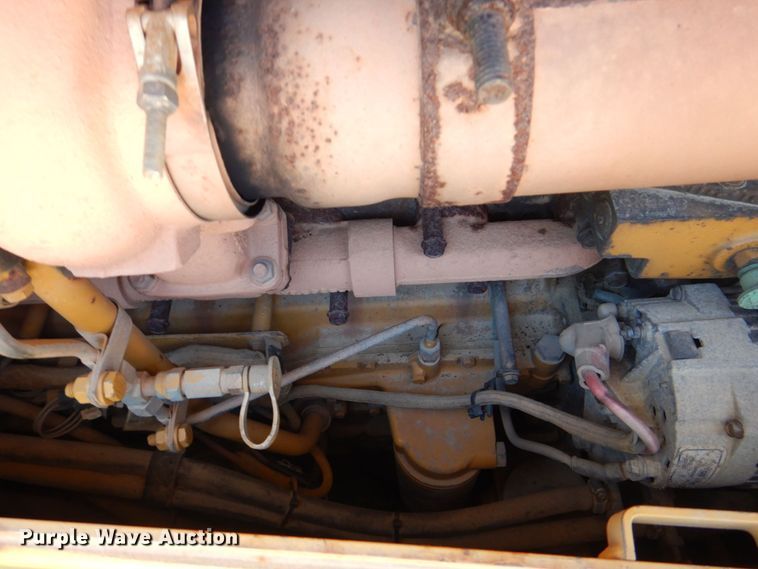 image for item DS8120 2005 Caterpillar D6N LGP  dozer