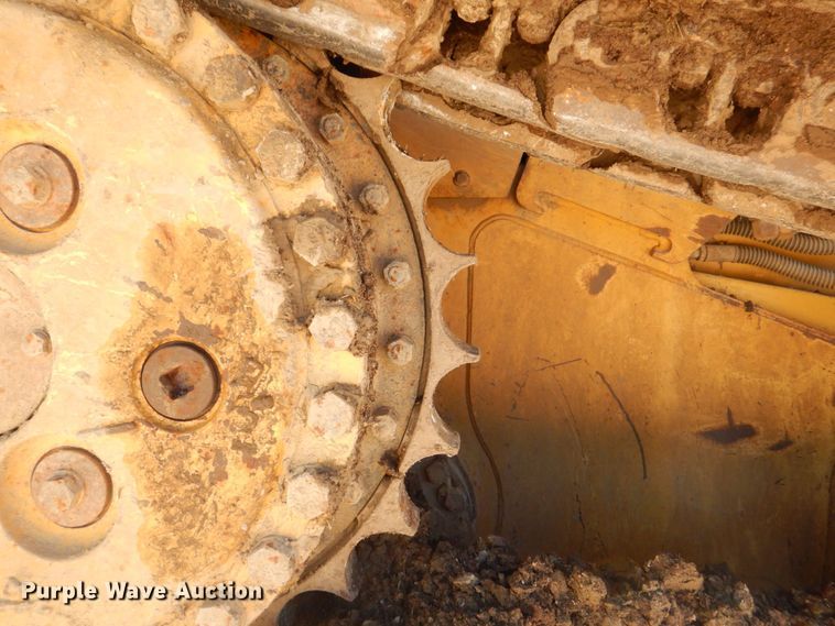 image for item DS8120 2005 Caterpillar D6N LGP  dozer