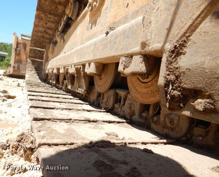 image for item DS8120 2005 Caterpillar D6N LGP  dozer