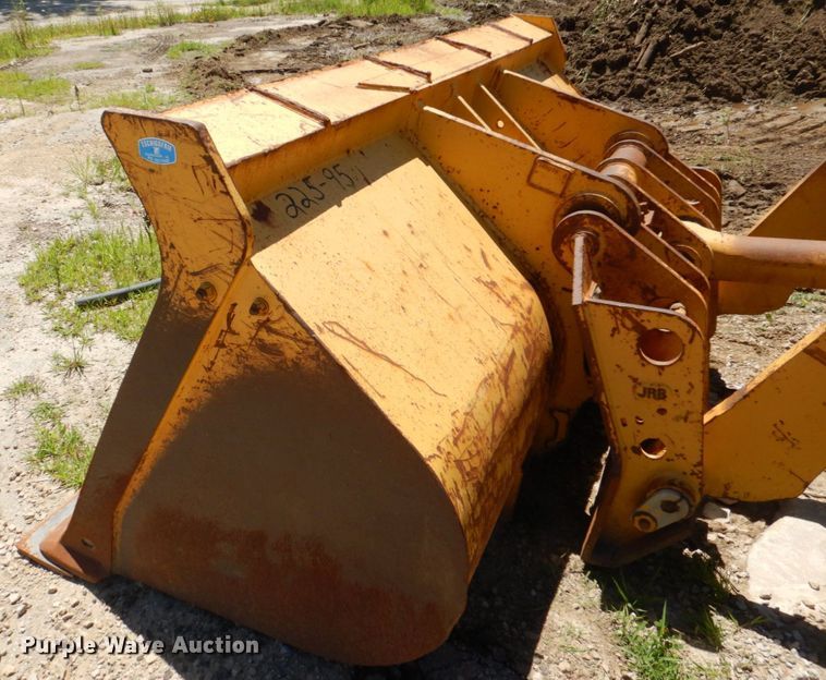 image for item DS8121 1995 John Deere 644G  wheel loader