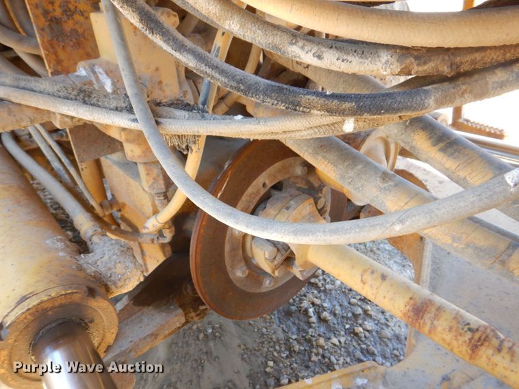 image for item DS8121 1995 John Deere 644G  wheel loader