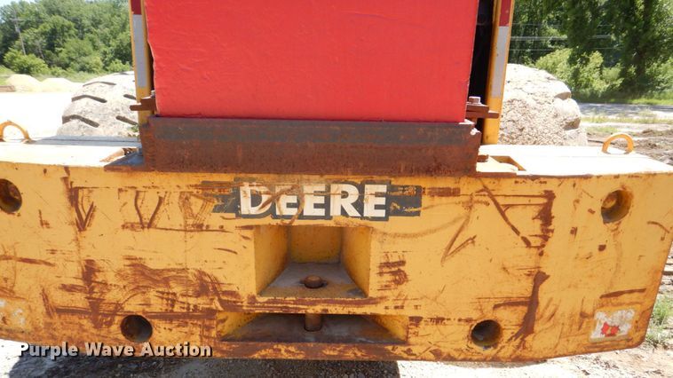 image for item DS8121 1995 John Deere 644G  wheel loader