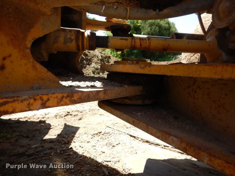 image for item DS8121 1995 John Deere 644G  wheel loader