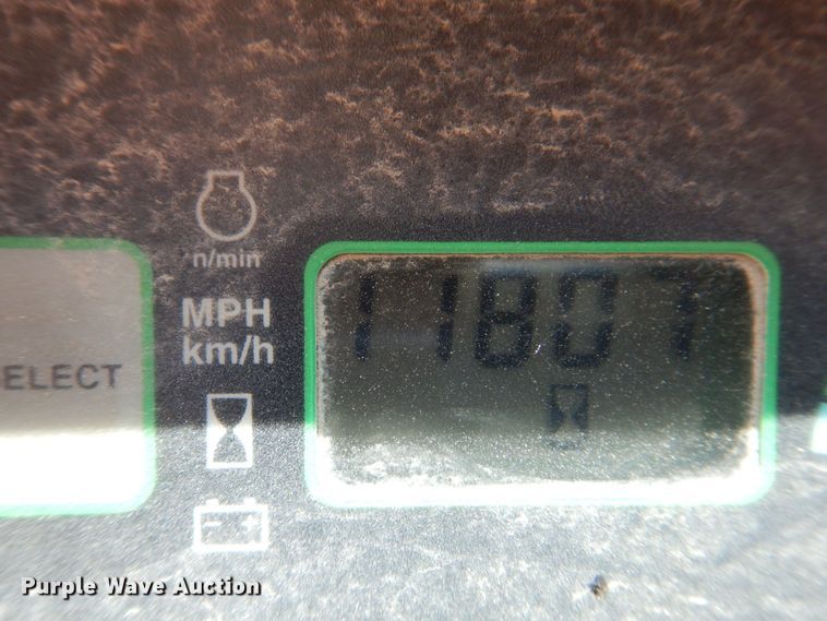 image for item DS8121 1995 John Deere 644G  wheel loader