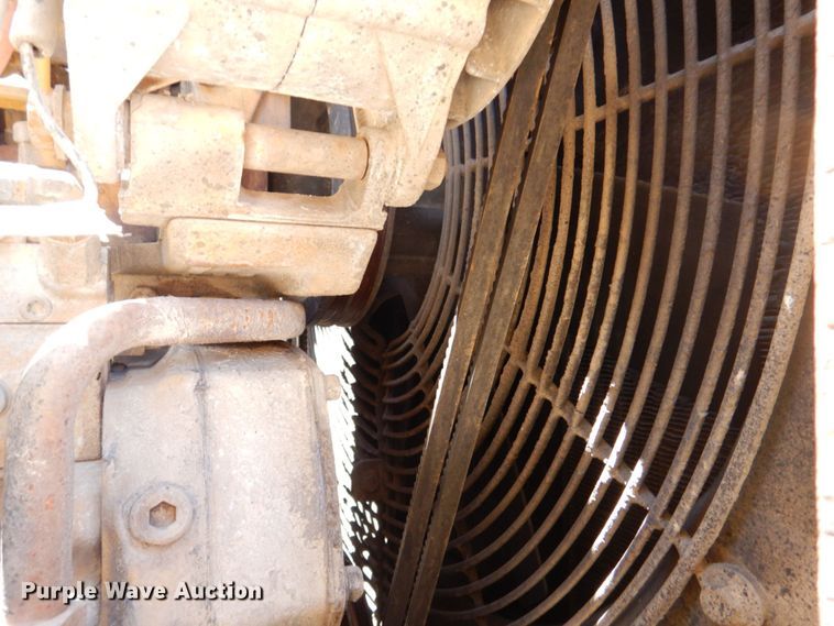 image for item DS8121 1995 John Deere 644G  wheel loader