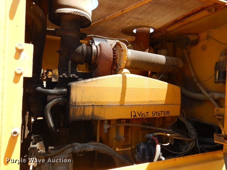 image for item DS8121 1995 John Deere 644G  wheel loader