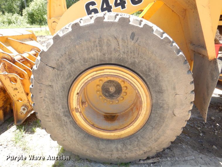 image for item DS8121 1995 John Deere 644G  wheel loader