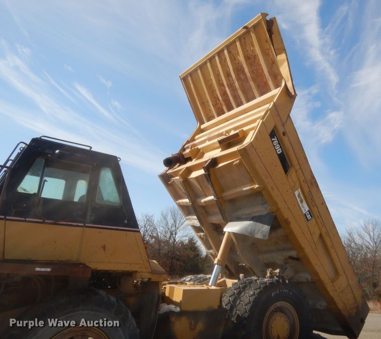 image for item HG9900 1997 Caterpillar 769D  haul truck