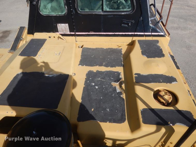 image for item HG9900 1997 Caterpillar 769D  haul truck