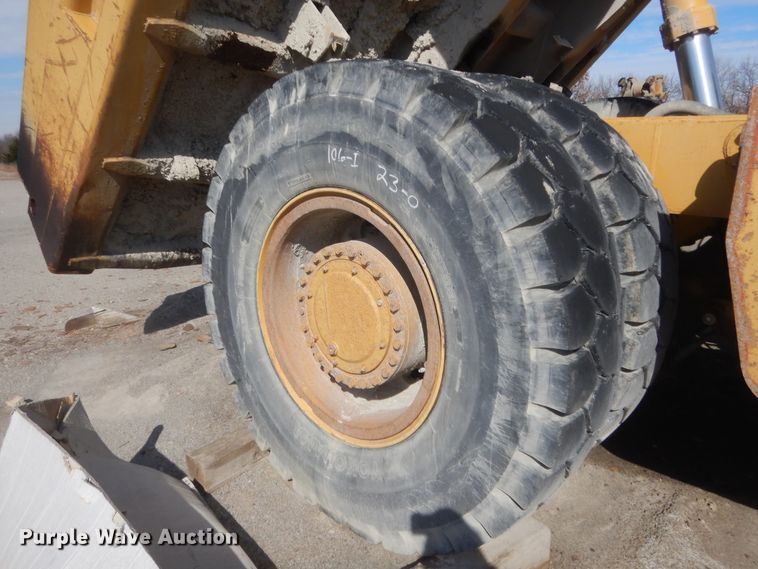 image for item HG9900 1997 Caterpillar 769D  haul truck