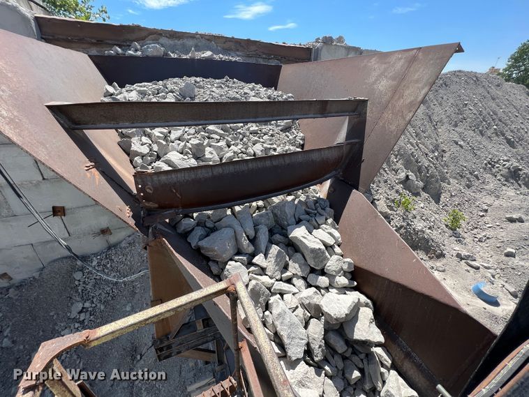 image for item HL9217 Missouri Rogers 3654  crusher