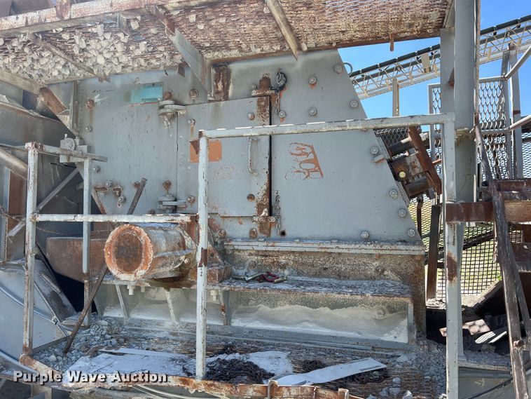 image for item HL9218 1974 Hewitt-Robins 3654  crusher