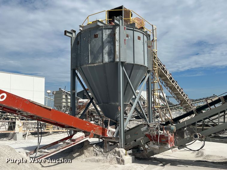 image for item HL9227 Tub material feeder