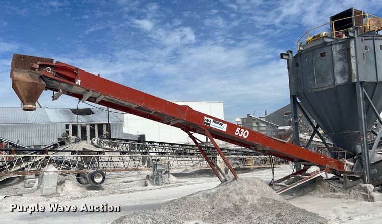 image for item HL9228 Finlay 530  conveyor