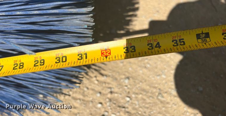 image for item HL9231 2007 Superior Broom DT80J  broom