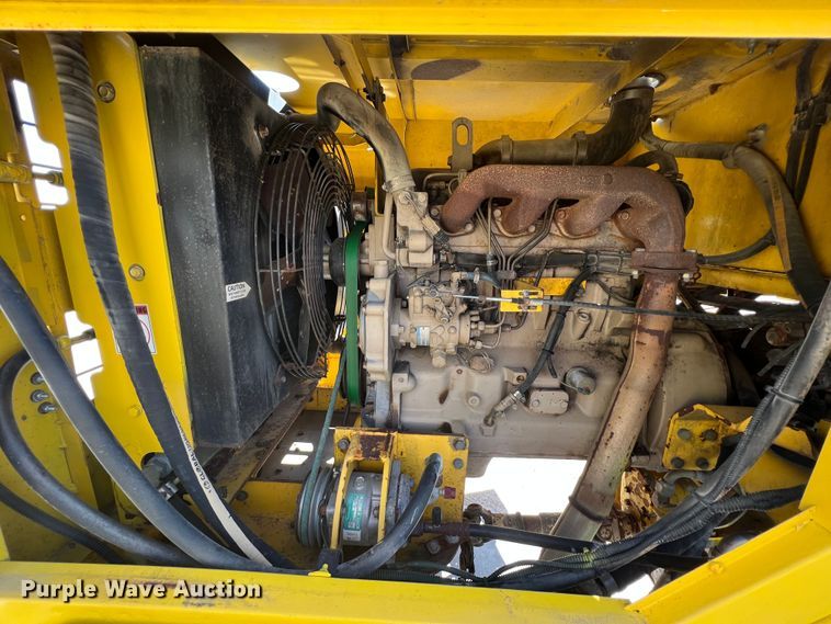 image for item HL9231 2007 Superior Broom DT80J  broom